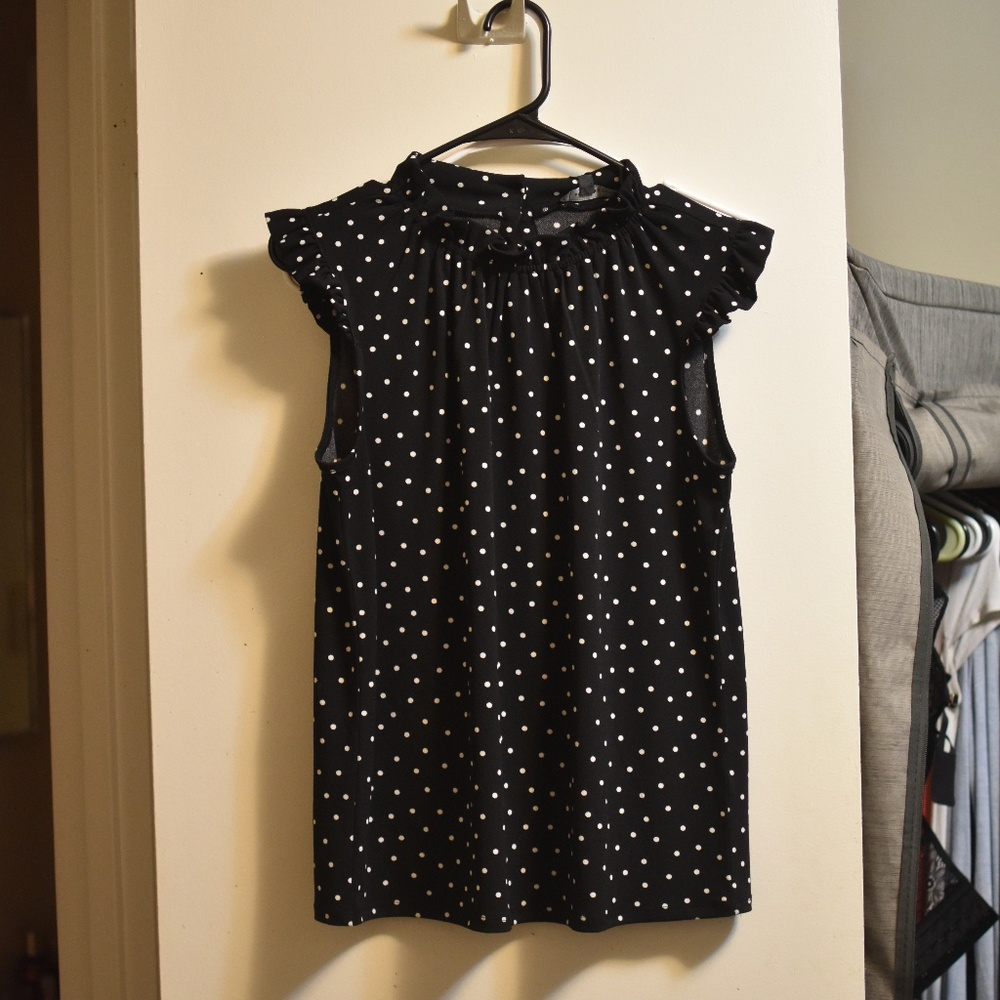 NWT Adrianna Papell Polkadot Shirt Small